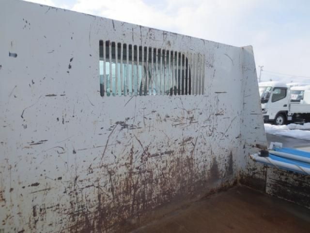 MITSUBISHI CANTER 2025 Image 31