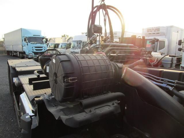 ISUZU GIGA 2024 Image 31