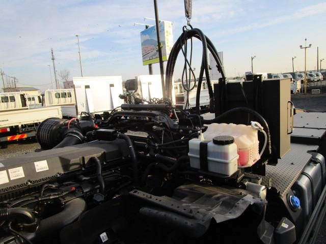 ISUZU GIGA 2024 Image 31