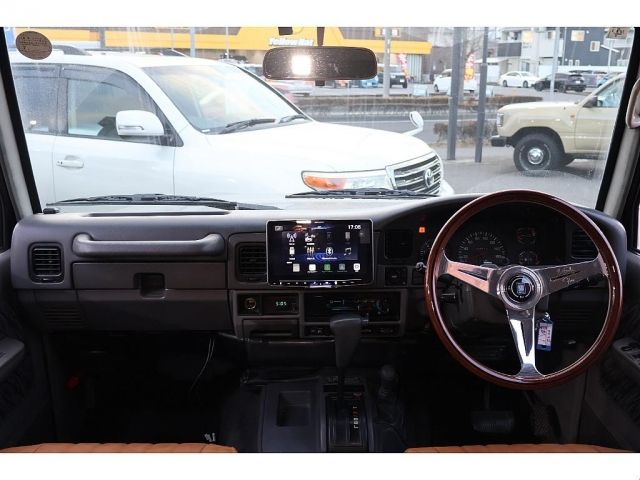 TOYOTA LANDCRUISER PRADO 1994 Image 31