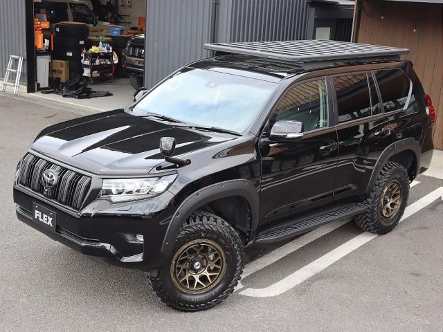 TOYOTA LANDCRUISER PRADO 2023 Image 31