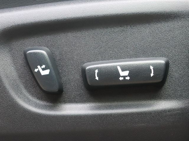 TOYOTA LANDCRUISER PRADO 2023 Image 31