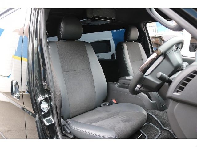 TOYOTA REGIUSACE VAN 2WD 2020 Image 31