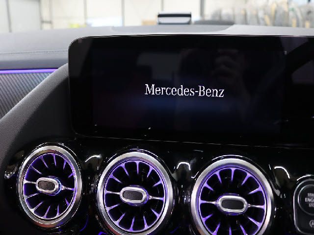 MERCEDES BENZ GLA CL 2020 Image 31