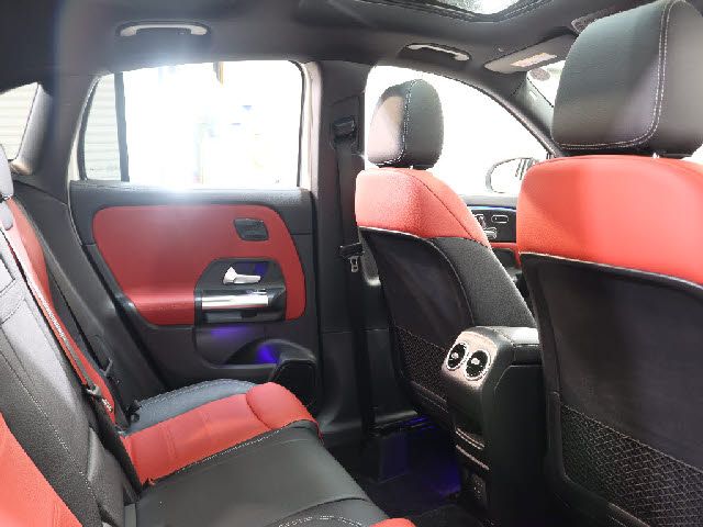 MERCEDES BENZ GLA CL 2020 Image 31