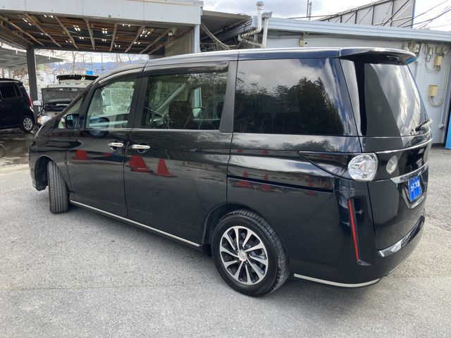 MAZDA BIANTE 2013 Image 31