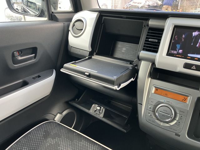 SUZUKI HUSTLER 2017 Image 31