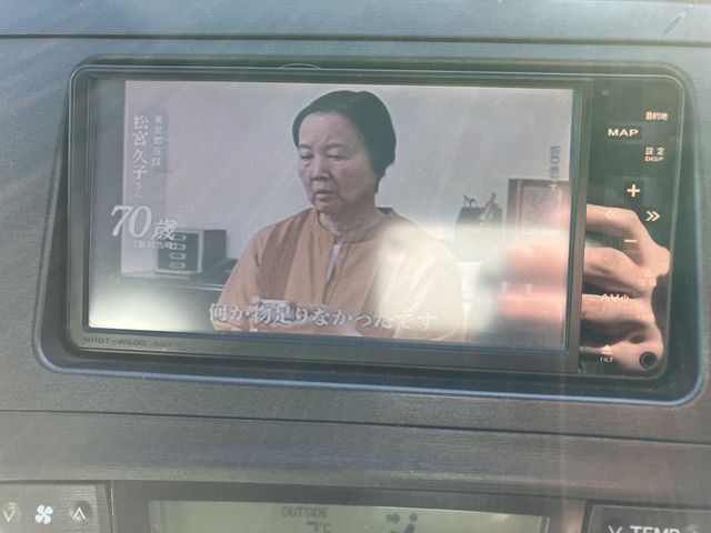 TOYOTA PRIUS 2010 Image 31