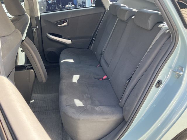 TOYOTA PRIUS 2011 Image 31