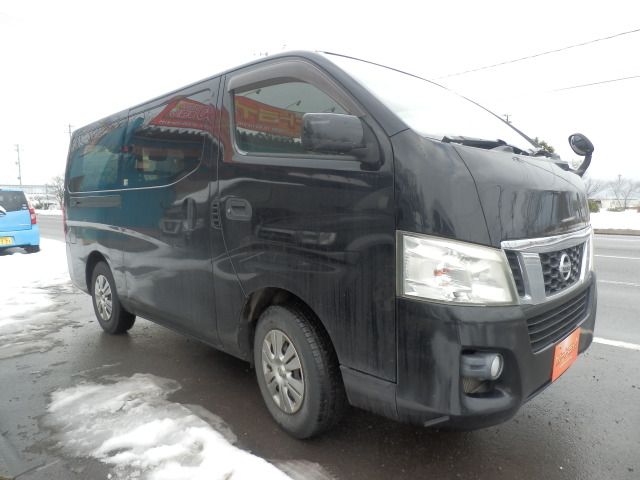NISSAN NV350 CARAVAN 4WD 2012 Image 31