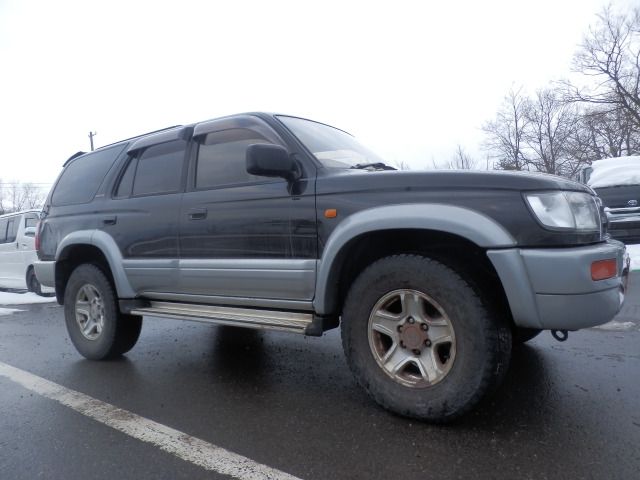 TOYOTA HILUXSURF WAGON 4WD 1997 Image 31
