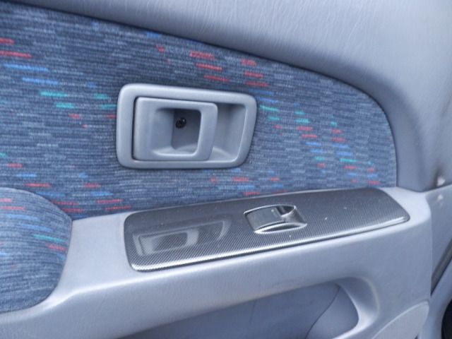 TOYOTA HILUXSURF WAGON 4WD 1997 Image 31