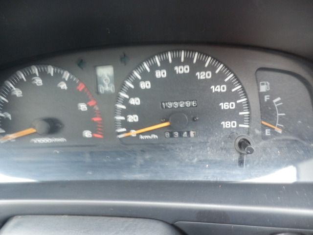 TOYOTA HILUXSURF WAGON 4WD 1997 Image 31