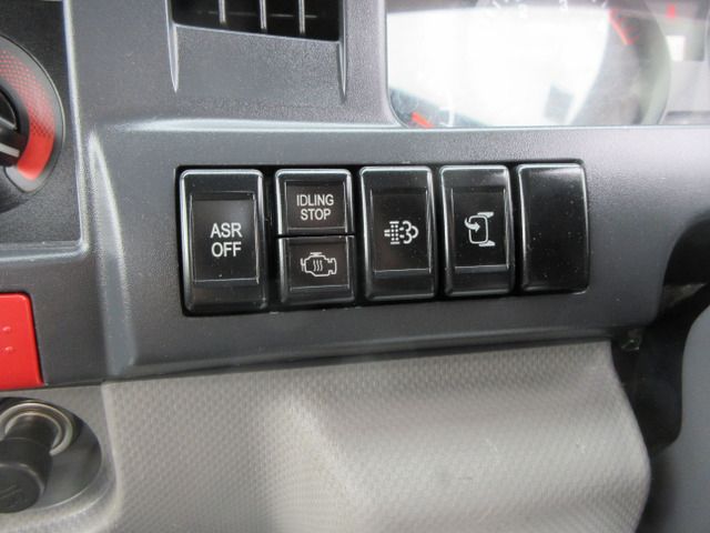 NISSAN ATLAS 2012 Image 31