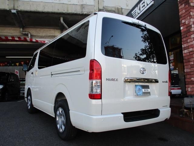 TOYOTA HIACE VAN 2WD 2026 Image 31