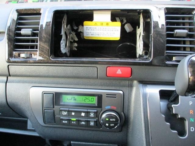 TOYOTA HIACE VAN 2WD 2026 Image 31