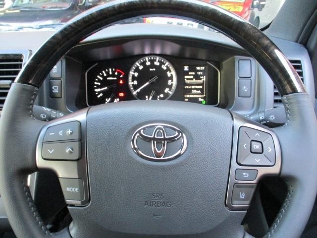 TOYOTA HIACE VAN 2WD 2026 Image 31