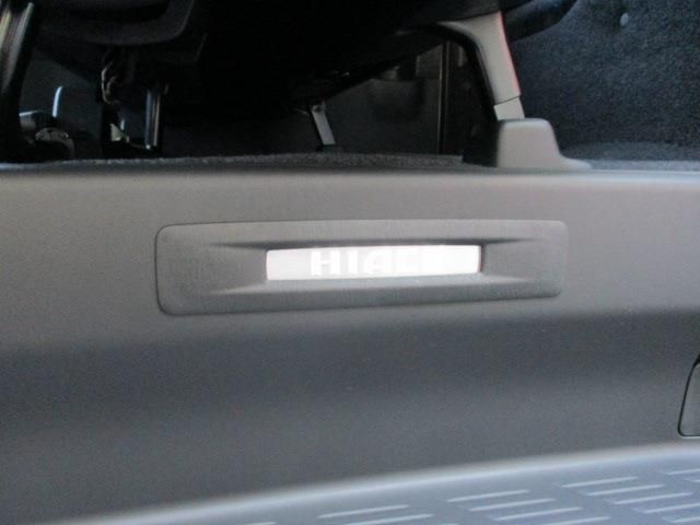 TOYOTA HIACE VAN 2WD 2026 Image 31