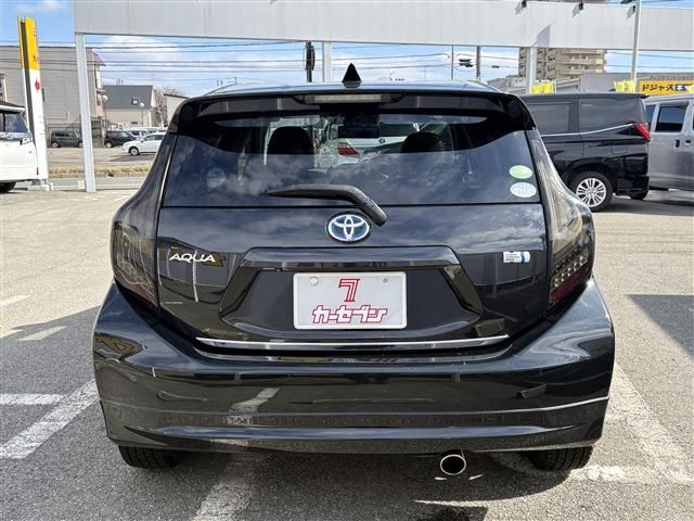 TOYOTA AQUA 2013 Image 31