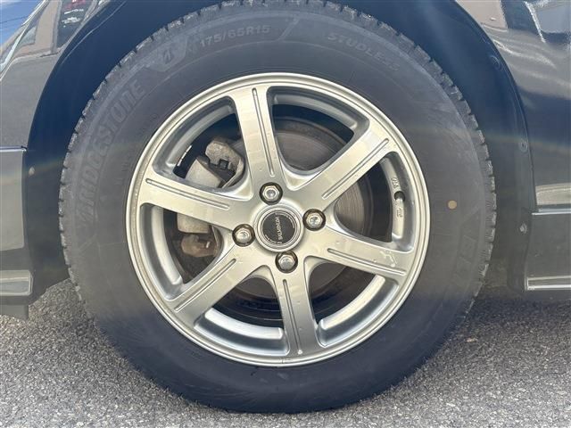 TOYOTA AQUA 2013 Image 31