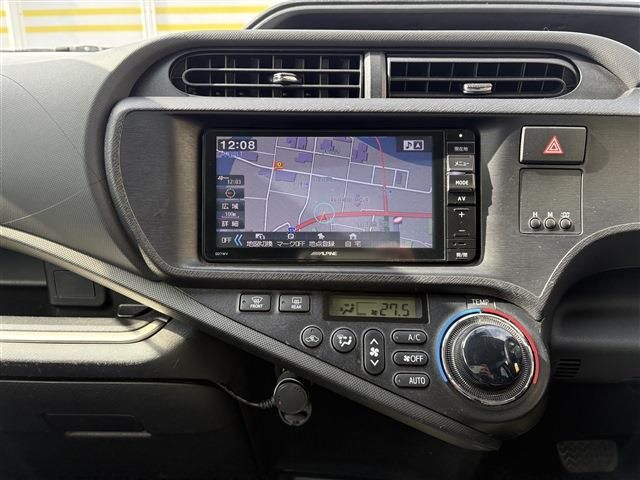 TOYOTA AQUA 2013 Image 31