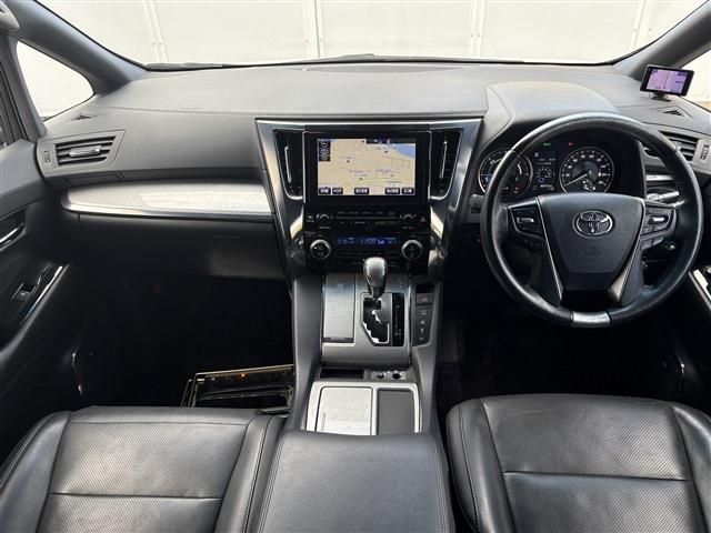 TOYOTA VELLFIRE  HYBRID 4WD 2019 Image 31