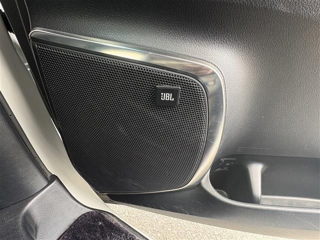 TOYOTA VELLFIRE  HYBRID 4WD 2019 Image 31