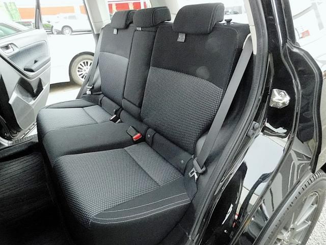 SUBARU FORESTER 2018 Image 31