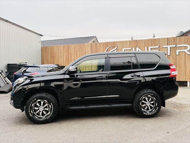 TOYOTA LANDCRUISER PRADO 2016 Image 31