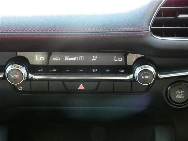 MAZDA 3 SEDAN 2023 Image 31