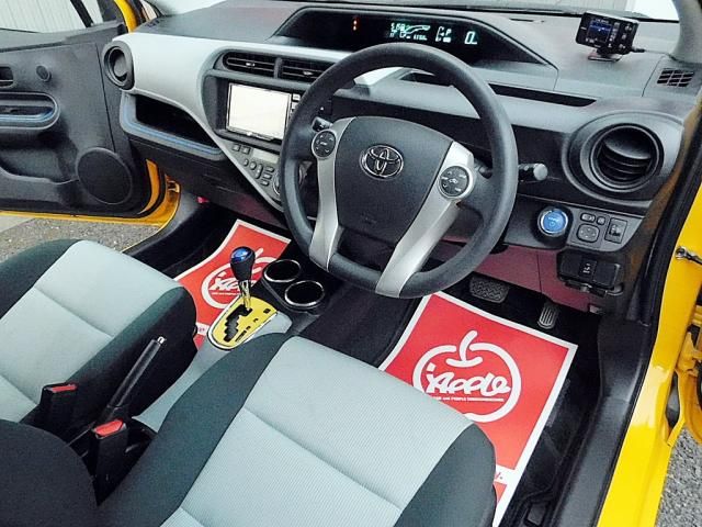 TOYOTA AQUA 2014 Image 31