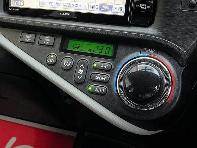 TOYOTA AQUA 2014 Image 31