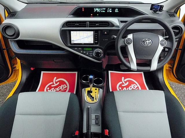 TOYOTA AQUA 2014 Image 31