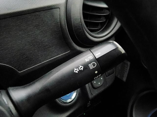 TOYOTA AQUA 2014 Image 31