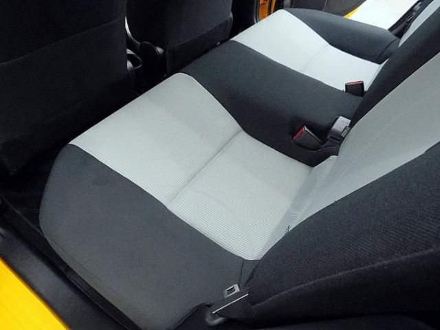 TOYOTA AQUA 2014 Image 31