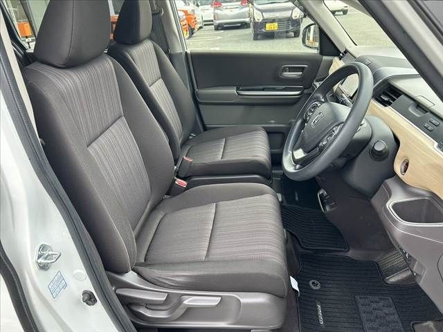 HONDA FREED HYBRID 2017 Image 31