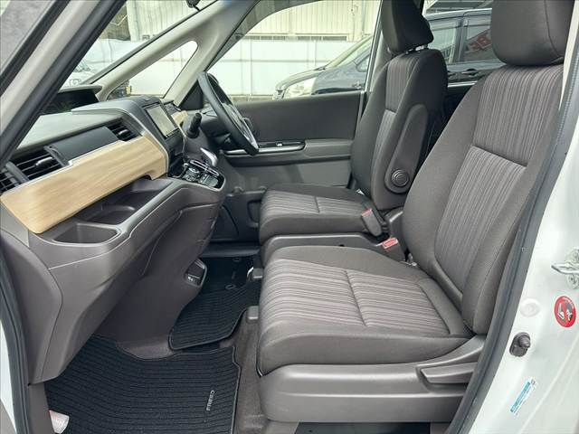 HONDA FREED HYBRID 2017 Image 31