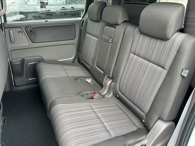 HONDA FREED HYBRID 2017 Image 31