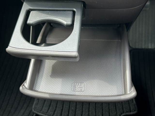 HONDA FREED HYBRID 2017 Image 31