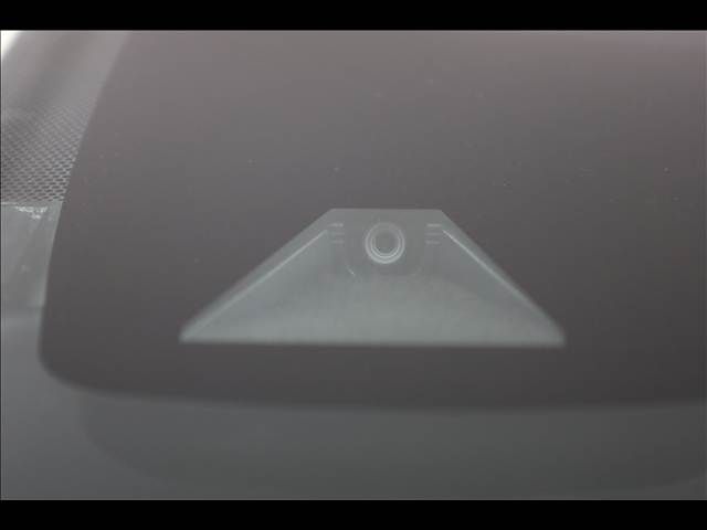 TOYOTA PRIUS PHV 2019 Image 31