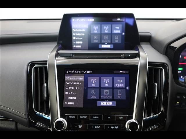 TOYOTA CROWN SEDAN HYBRID 2018 Image 31