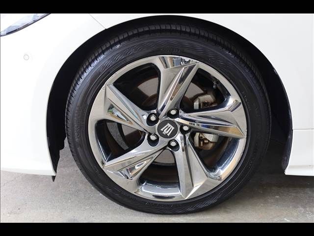 TOYOTA CROWN SEDAN HYBRID 2018 Image 31