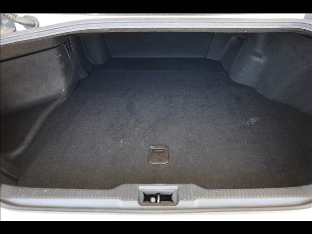 TOYOTA CROWN SEDAN HYBRID 2018 Image 31