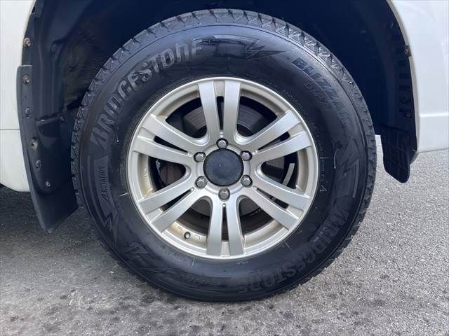 TOYOTA LANDCRUISER PRADO 2015 Image 31