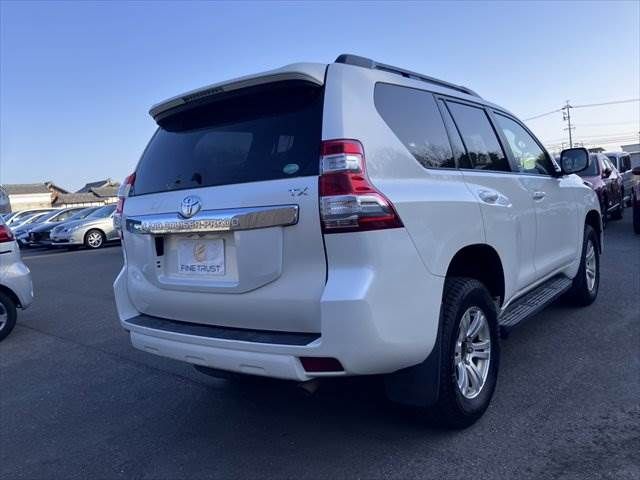 TOYOTA LANDCRUISER PRADO 2015 Image 31