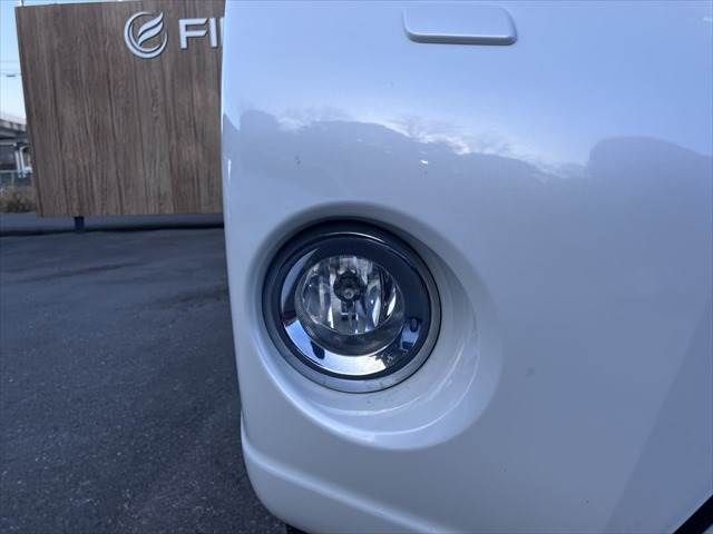 TOYOTA LANDCRUISER PRADO 2015 Image 31