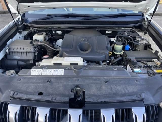 TOYOTA LANDCRUISER PRADO 2015 Image 31