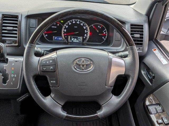 TOYOTA HIACE VAN 2WD 2015 Image 31