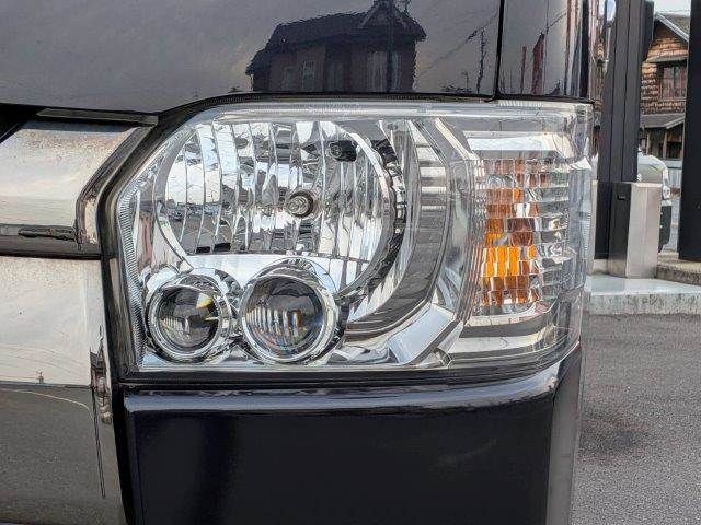 TOYOTA HIACE VAN 2WD 2015 Image 31