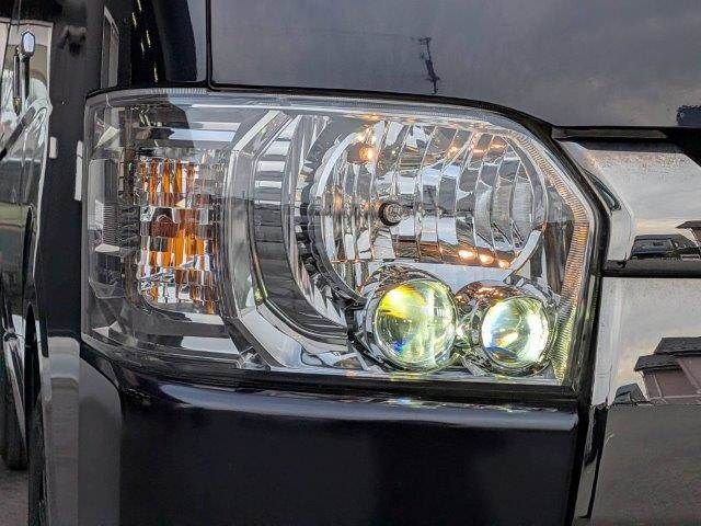 TOYOTA HIACE VAN 2WD 2015 Image 31